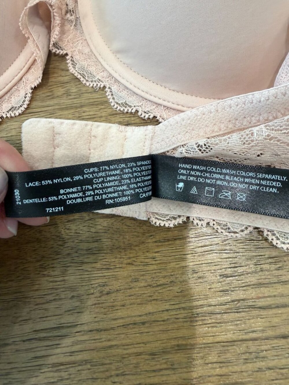 Natori Bliss Perfection Underwire Contour Bra - 36D, Style Number: 721211 - Picture 5 of 13